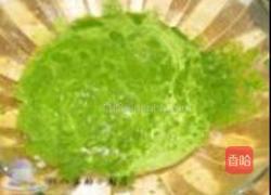 鸡腿菠菜面的做法图解1