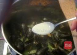 黑啤烧海虹的做法图解5