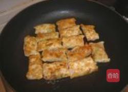 用馄饨皮做春卷的做法图解5