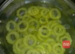 蛤蜊苦瓜汤的做法图解3