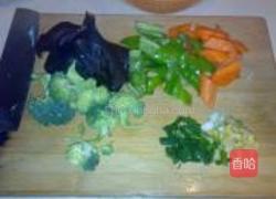 荷塘小炒的做法图解2