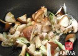 五花肉炒茭白的做法图解3