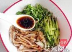红油黄瓜拌耳丝的做法图解6