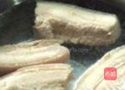 广式脆皮烧肉的做法图解2