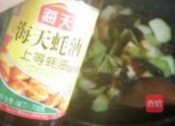 胜瓜炒菌菇的做法图解8