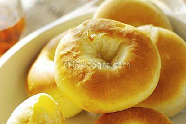 黑加仑乳酪贝果