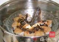 香辣豆豉蒸鲈鱼的做法图解5
