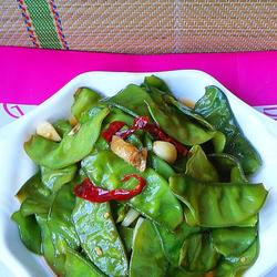 鱼香扁豆的做法[图]