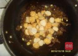 木耳红枣炒肉丸的做法图解3