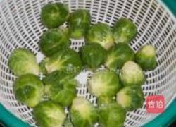 蚝油小包菜的做法图解1