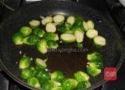 蚝油小包菜的做法图解8