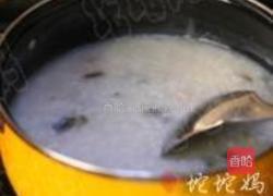 皮蛋瘦肉粥的做法图解4