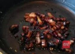 萝卜干炒腊肉的做法图解4