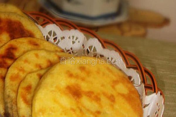 玉米发面豆沙饼