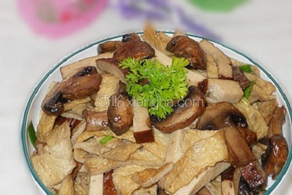 鱼饼炒蘑菇
