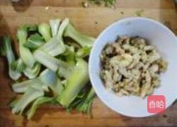 青菜梗炒豆丹的做法图解1