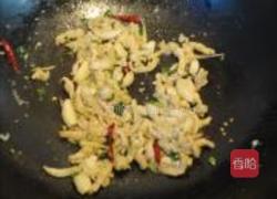 青菜梗炒豆丹的做法图解5