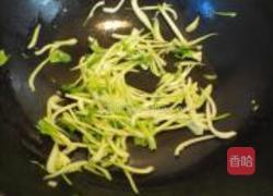 青菜梗炒豆丹的做法图解6