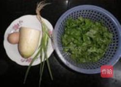 凉拌香辣萝卜丝的做法图解1