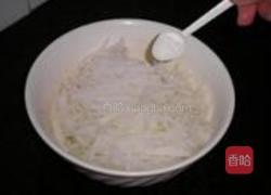 凉拌香辣萝卜丝的做法图解3