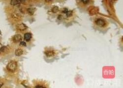 杭菊枇杷花饮的做法图解2