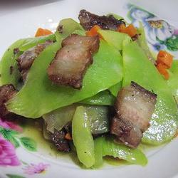 莴笋回锅肉的做法[图]