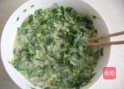 芹菜叶子玉米饼的做法图解3