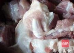 黄豆炖猪蹄的做法图解1