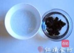 木耳红枣粥的做法图解2