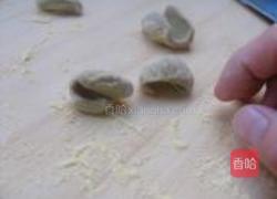 荞面耳朵套的做法图解7