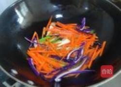 紫甘蓝斋炒米的做法图解5