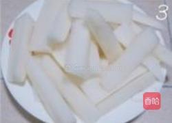 白萝卜猪骨汤的做法图解3