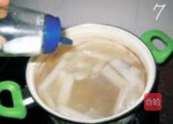 白萝卜猪骨汤的做法图解7