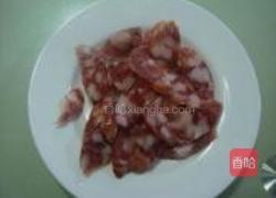 扁豆千张炒香肠的做法图解3