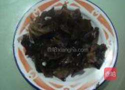 扁豆千张炒香肠的做法图解4