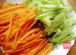 五彩拉皮的做法图解1