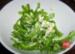 炝拌苦瓜的做法图解4