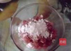 五彩番茄盅的做法图解2