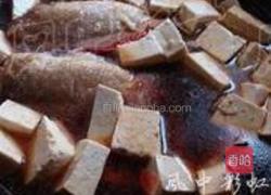 黄鱼炖豆腐的做法图解11