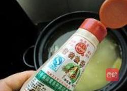 淮山枸杞乳鸽煲的做法图解8