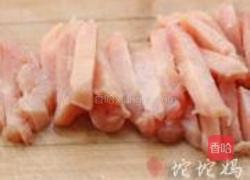 香酥鸡条的做法图解2