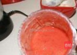 浓情草莓香蕉塔的做法图解4