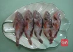 清蒸小红斑的做法图解1