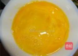 鸡蛋炒玉米饼米饭的做法图解2