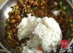 肉丁炒饭的做法图解7