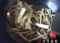 新鲜茶树菇小炒的做法图解4