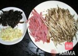 爆炒牛蒡丝的做法图解1