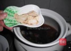 灵芝西洋参乌鸡汤的做法图解8