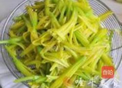 鲜黄花菜炒肉丝的做法图解5