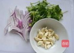 香菜鸡丁的做法图解4